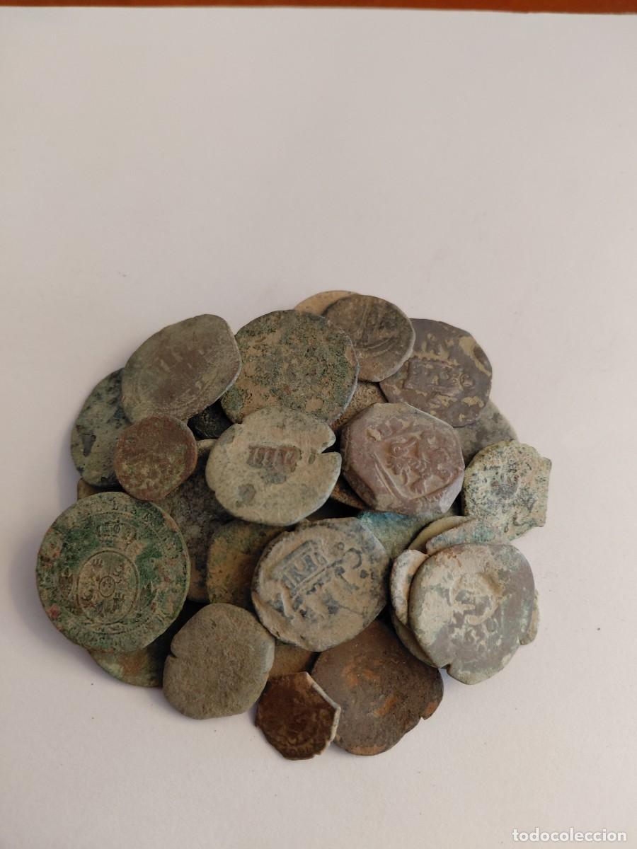 Moedas de Espanha: Lote n&uacute;mero 2 de 50 monedas de colecci&oacute;n particular.