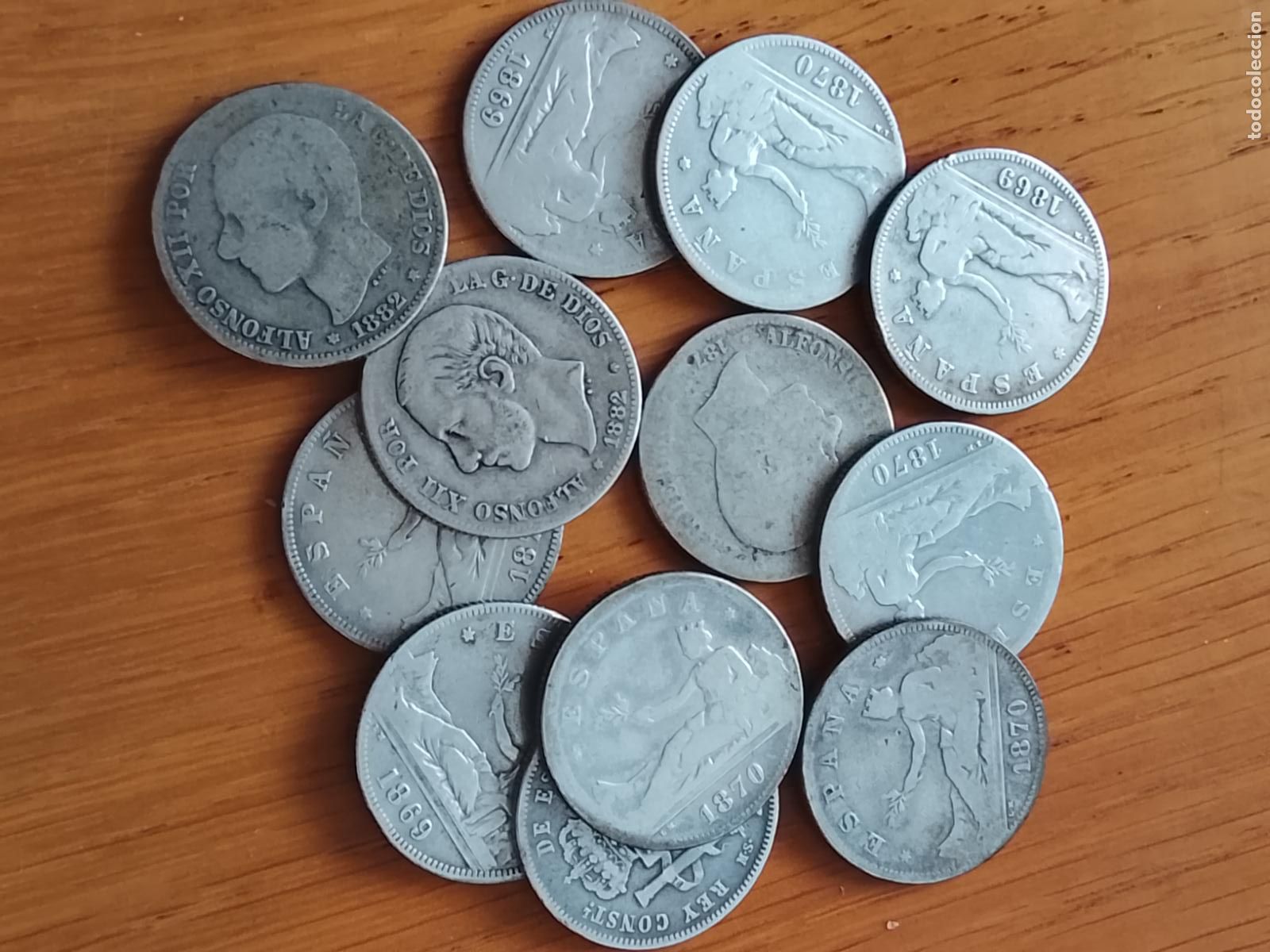 Monedas de Espa&ntilde;a: 12 monedas de 2 pesetas de plata