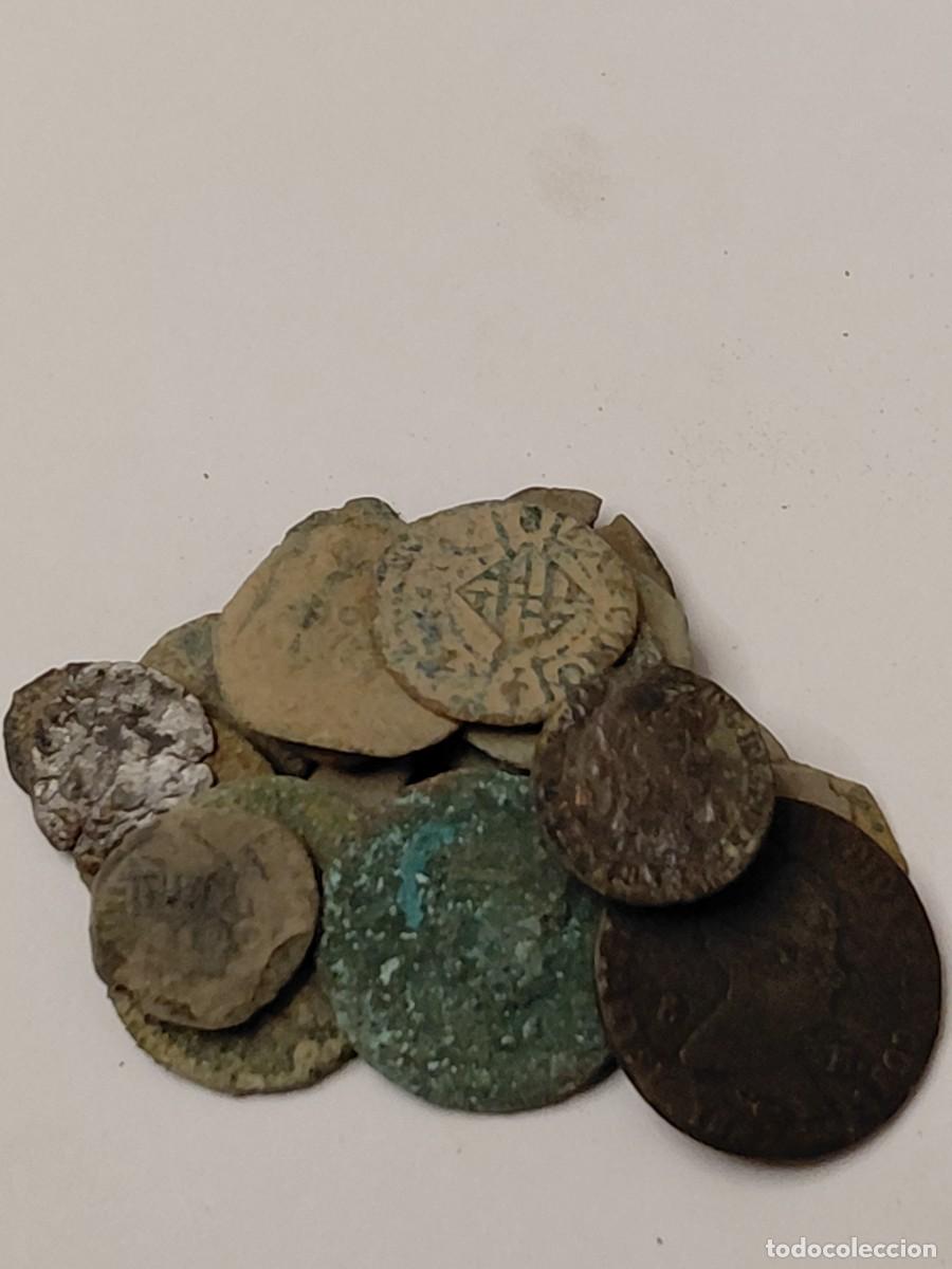 Monedas de Espa&ntilde;a: Lote n&uacute;mero 10 de 25 monedas espa&ntilde;olas a limpiar y clasificar. Oportunidad