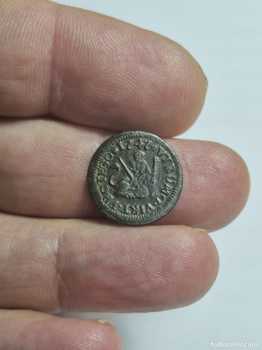 Monnaies d'Espagne: NT/ FERNANDO VI 1 MARAVEDI 1747 SEGOVIA (E1531B)