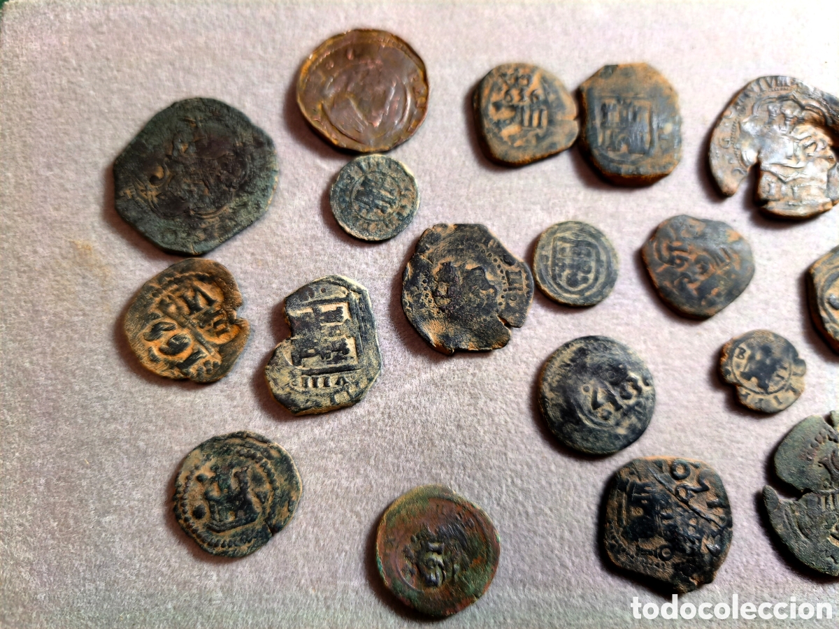 Monedas de Espa&ntilde;a: Lote 22 Maravedis a catalogar - Foto 2