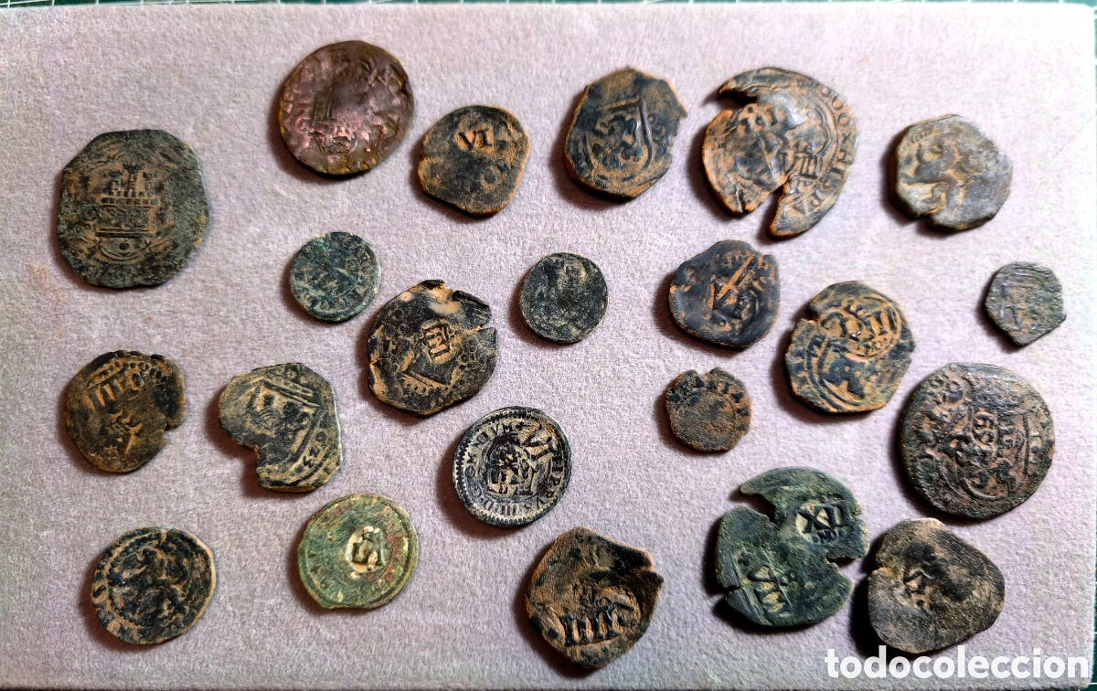 Monedas de Espa&ntilde;a: Lote 22 Maravedis a catalogar - Foto 4