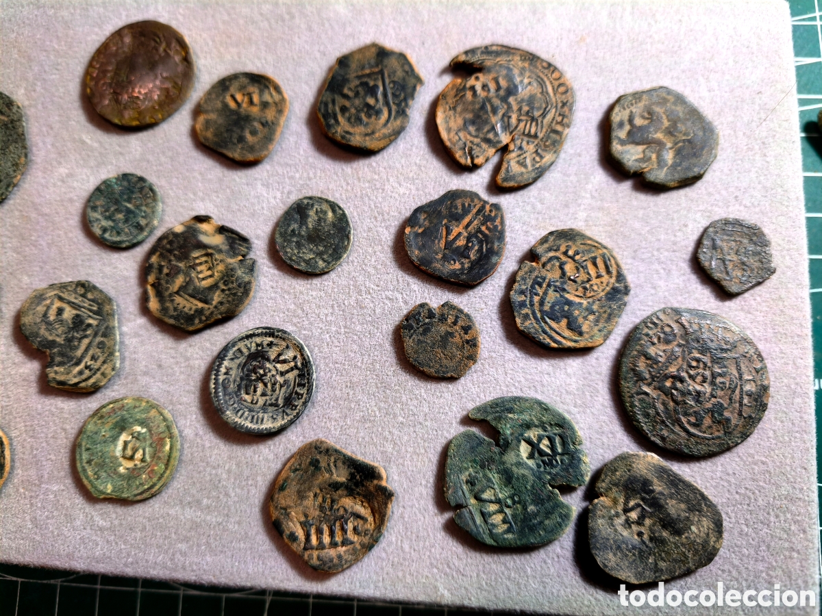 Monedas de Espa&ntilde;a: Lote 22 Maravedis a catalogar - Foto 6