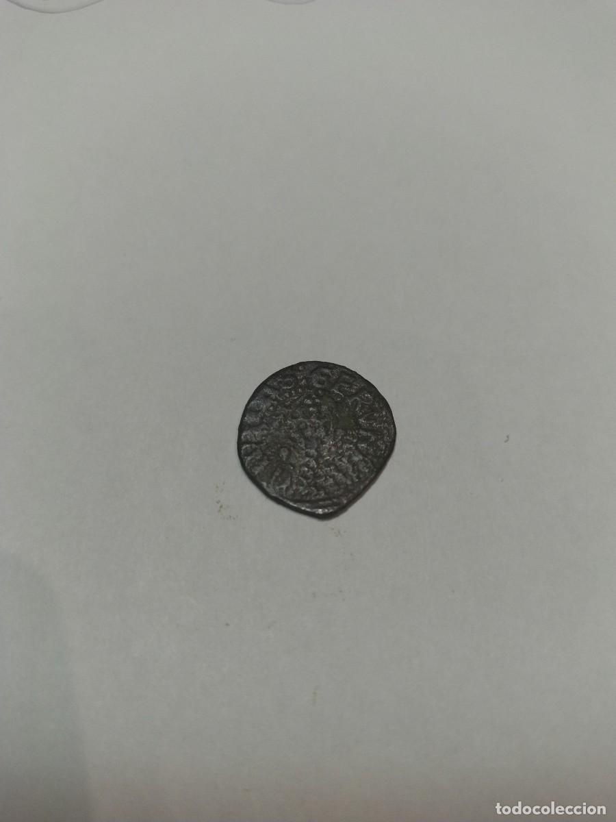 Monedas de Espa&ntilde;a: No39- UN DINERO CARLOS I 1517-1556