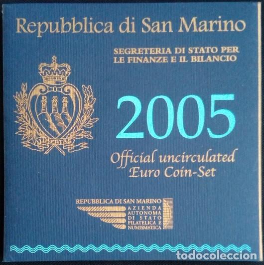 Euros: SAN MARINO CARTERA EURO 2005, 8 VALORES + MONEDA DE 5 &euro; EN PLATA NUEVAS.