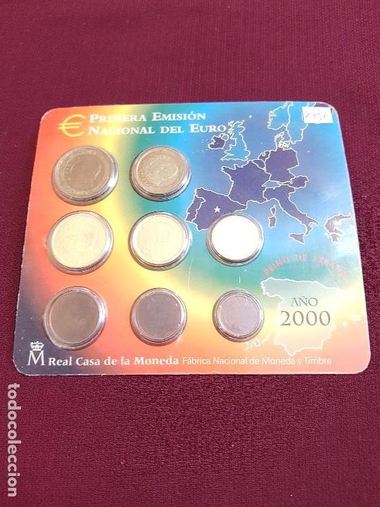 Euros: CARTERA DEL A&Ntilde;O 2000. OCHO MONEDAS DE EURO