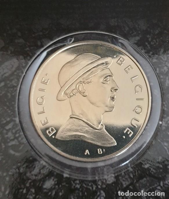 Euros: MEDALLA SACADA DE CARTERA BELGICA 2013