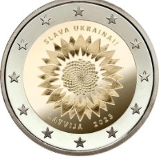 Euros: LETONIA 2023 MONEDA 2 EUROS - CONMEMORATIVA - GIRASOL DE UCRANIA - SIN CIRCULAR