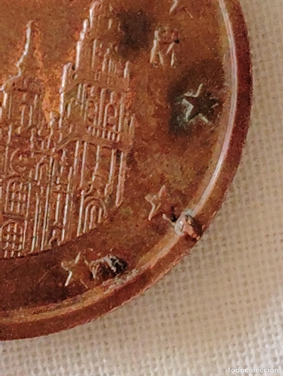 Euros: Moneda 2 cent &euro; 2005 con defectos - Foto 2