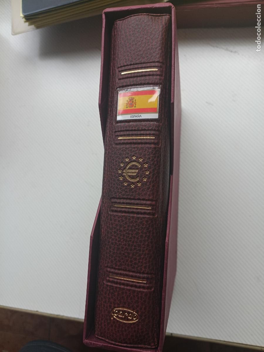 Euros: Album Pardo montado con Euros SC Espa&ntilde;a 1999-2000-2001-2002-2003-2004