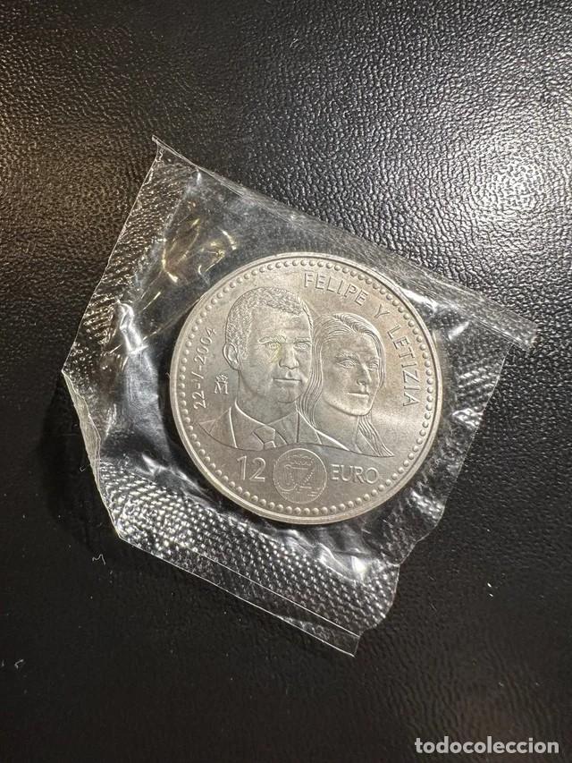 Euros: Moneda Plata 12 Euros. 2.004.