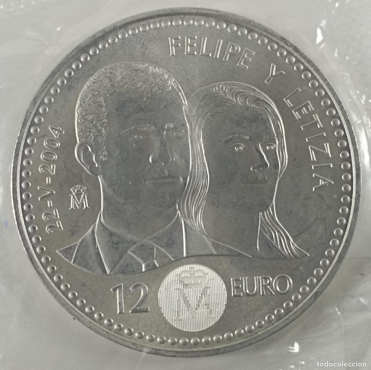 Euros: Moneda de Espa&ntilde;a 12 euros del 2004 de plata (Boda del Pr&iacute;ncipe Felipe y Letizia Ortiz)