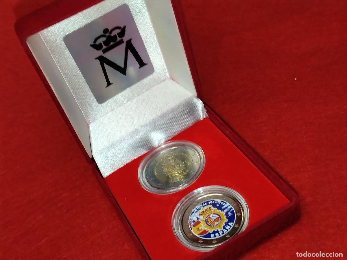 Euros: Espa&ntilde;a 2 Euros 2024 Conmemorativa, 1 EN COLORES AZULES SC (200 aniversario Polic&iacute;a Nacional Espa&ntilde;a)