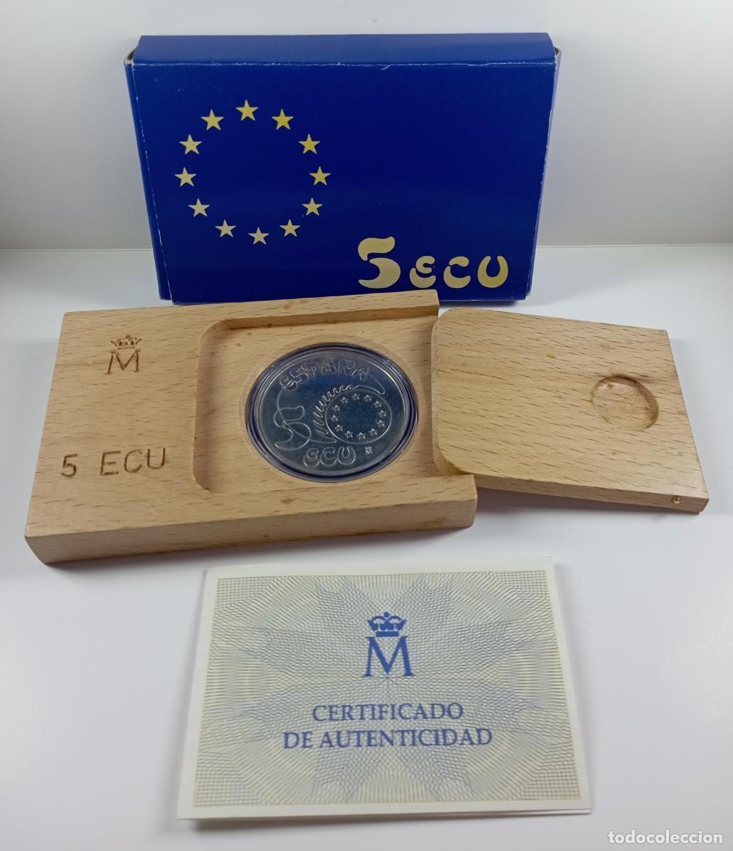 Euros: Moneda de Espa&ntilde;a 5 ecu de 1989 Carlos V, de plata (33,89 gramos), estuche
