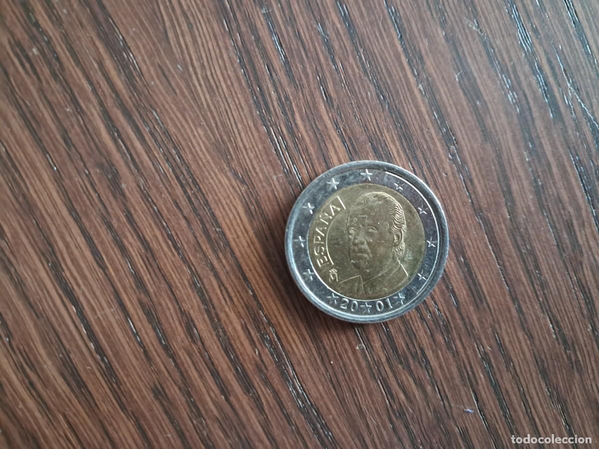 Euros: moneda de 2 euros de Espa&ntilde;a, a&ntilde;o 2001.