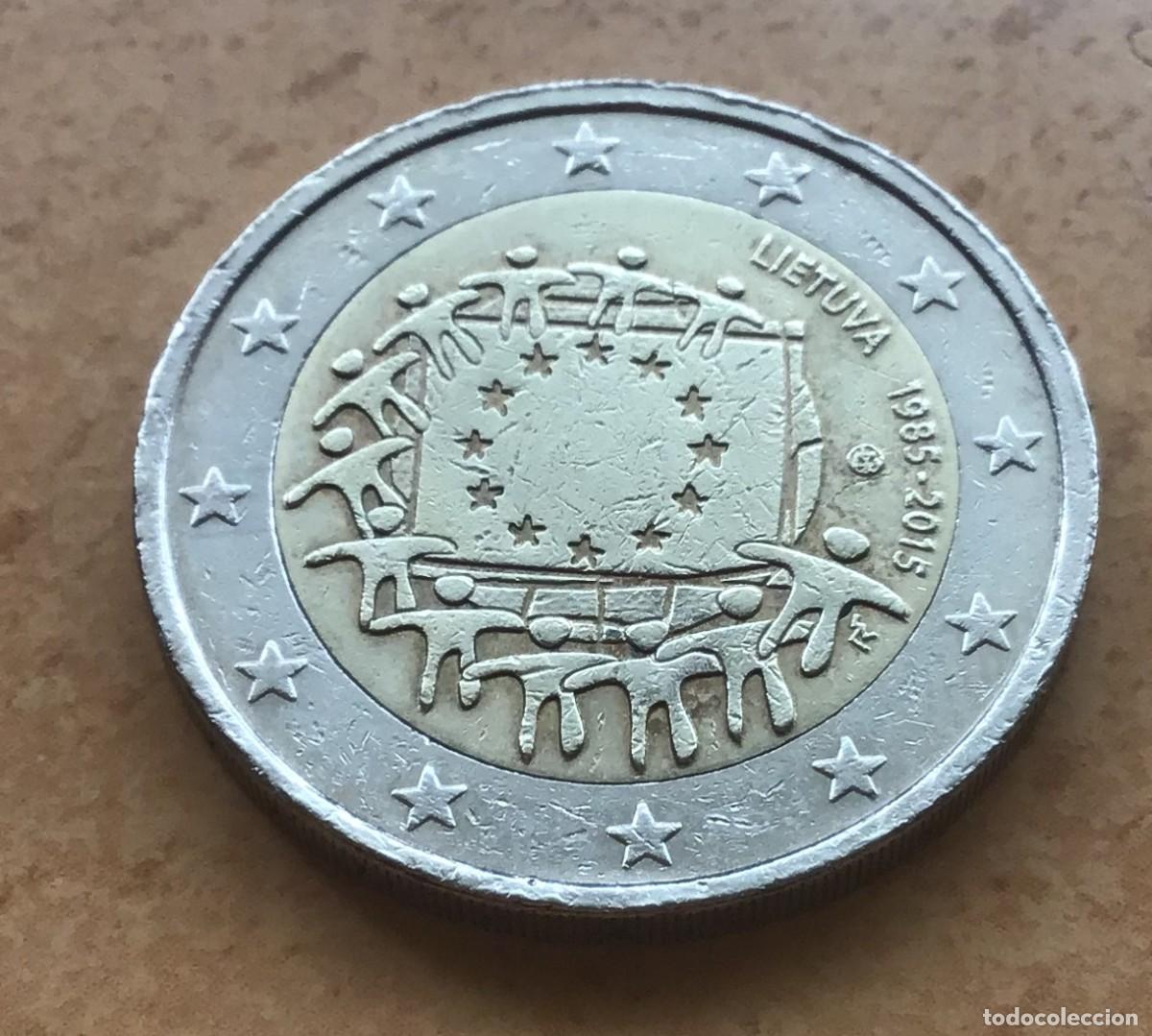 Euros: 2 euros conmemorativos de Lituania. Bandera. A&ntilde;o 2015. Circulada EBC