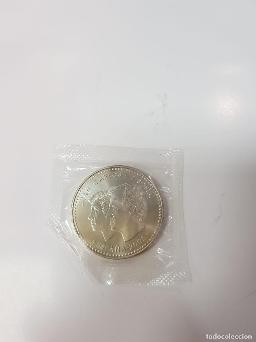 Euros: ESPA&Ntilde;A-JUAN CARLOS-12 EURO-2005