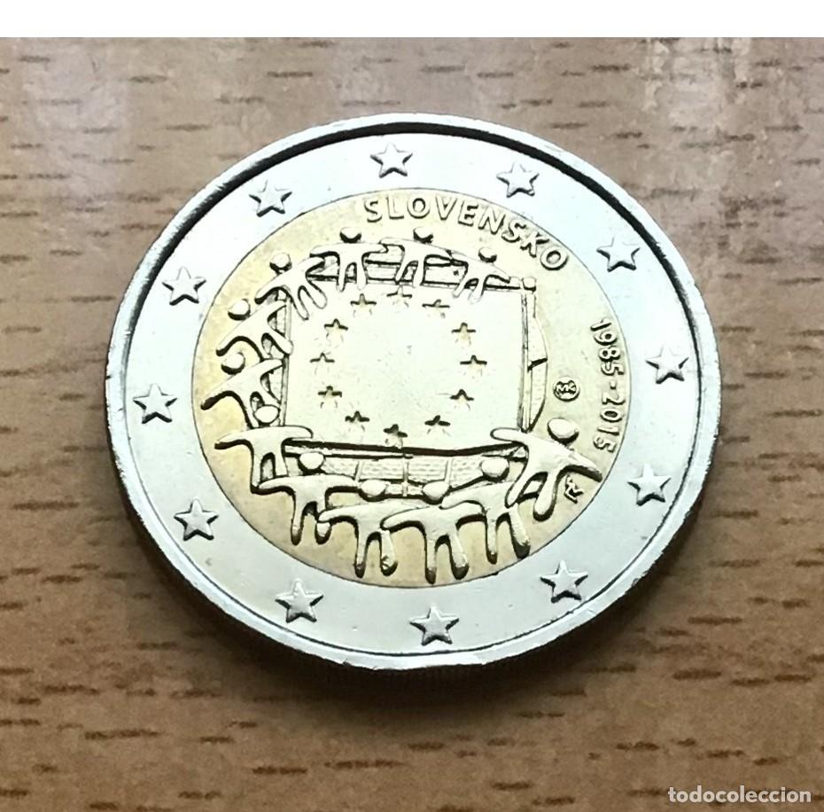 Euros: 2 euros conmemorativos de Eslovaquia. Bandera. A&ntilde;o 2015. Circulada EBC