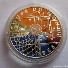 Monedas de Felipe VI: FRANCIA 98 . COPA DEL MUNDO DE FUTBOL . 10 FRANCOS DE PLATA EN CALIDA FDC .. Lote 339710383