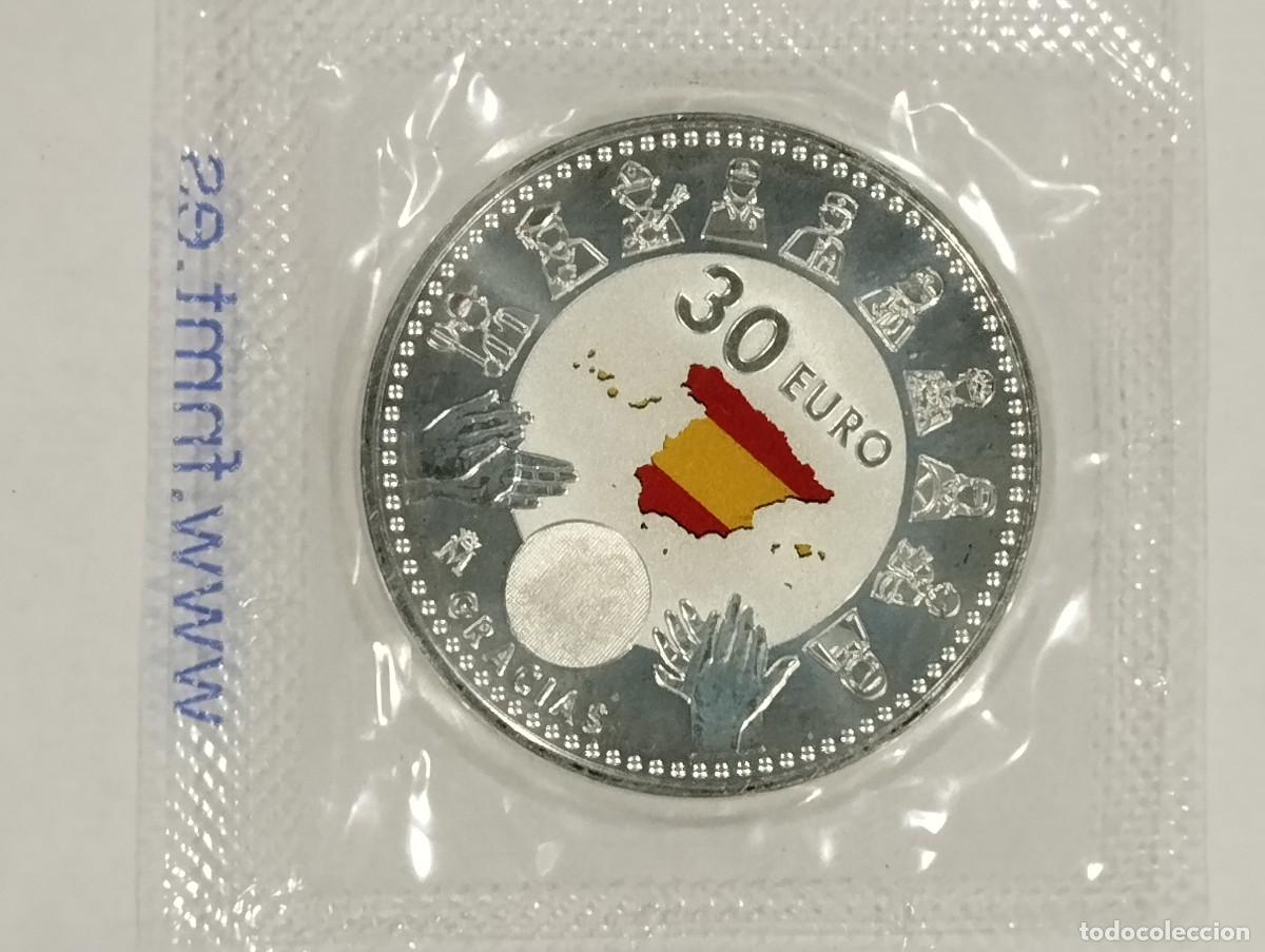 Monete di Felipe VI: MONEDA 30 EUROS PLATA Color 2020 - Gracias Colectivos Esenciales COVID-19 - Precinto FNMT. (18gr)
