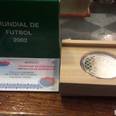 Monedas FNMT: 2002 FUTBOL MUNDIAL 10 EUROS GUANTE FNMT