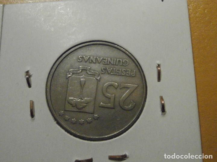 Monedas FNMT: Lote 3 GUINEA ECUATORIAL 1, 5 y 25 PESETAS DE LA F.N.M.T - ËPOCA ESPAÑOLA - GUINEANAS 1969 *19 *69 - Foto 7 - 301055588