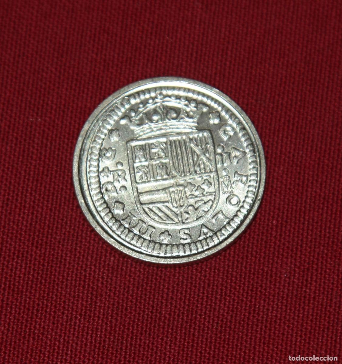 Monedas FNMT: R&Eacute;PLICA DE MONEDA DE LA F&Aacute;BRICA NACIONAL DE MONEDA Y TIMBRE. - Foto 1