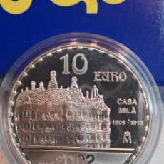 Monete FNMT: ESTUCHE DE MONEDA DE 10 EUROS. GAUDÍ. 2002. CASA MILÀ