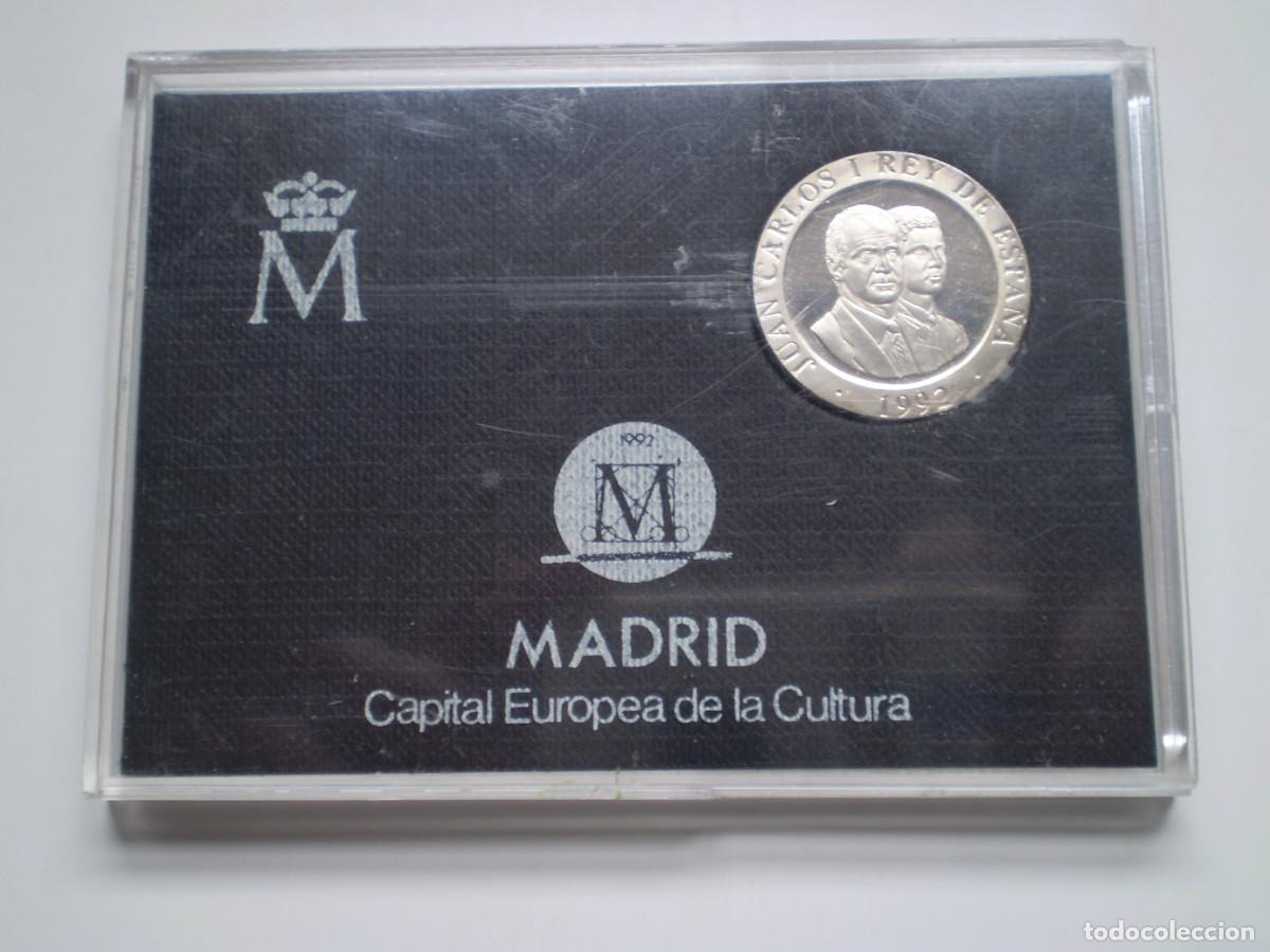 Monedas FNMT: 200 PESETAS Plata 1992 Madrid Capital Europea de la Cultura. Con estuche y certificado.