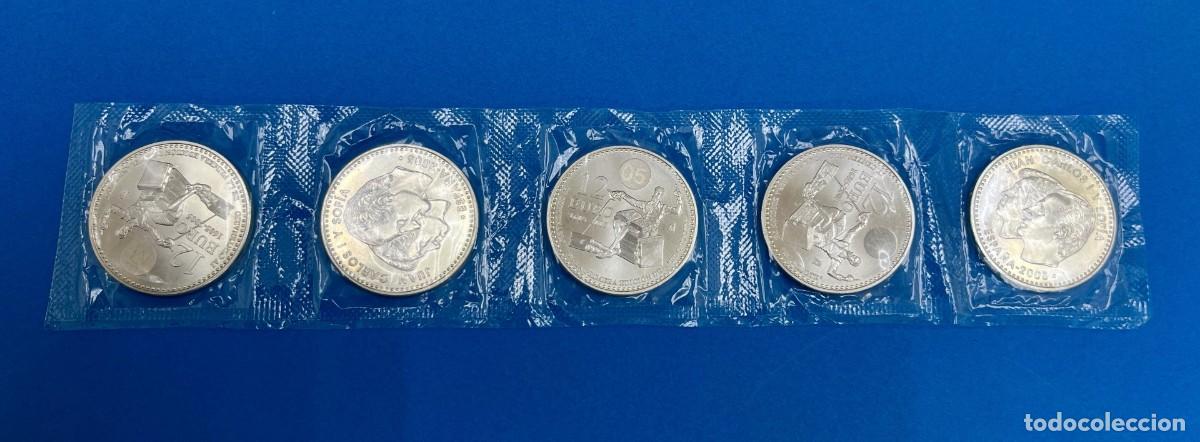 Monedas FNMT: Lote de 5 monedas de plata de 12 euros.