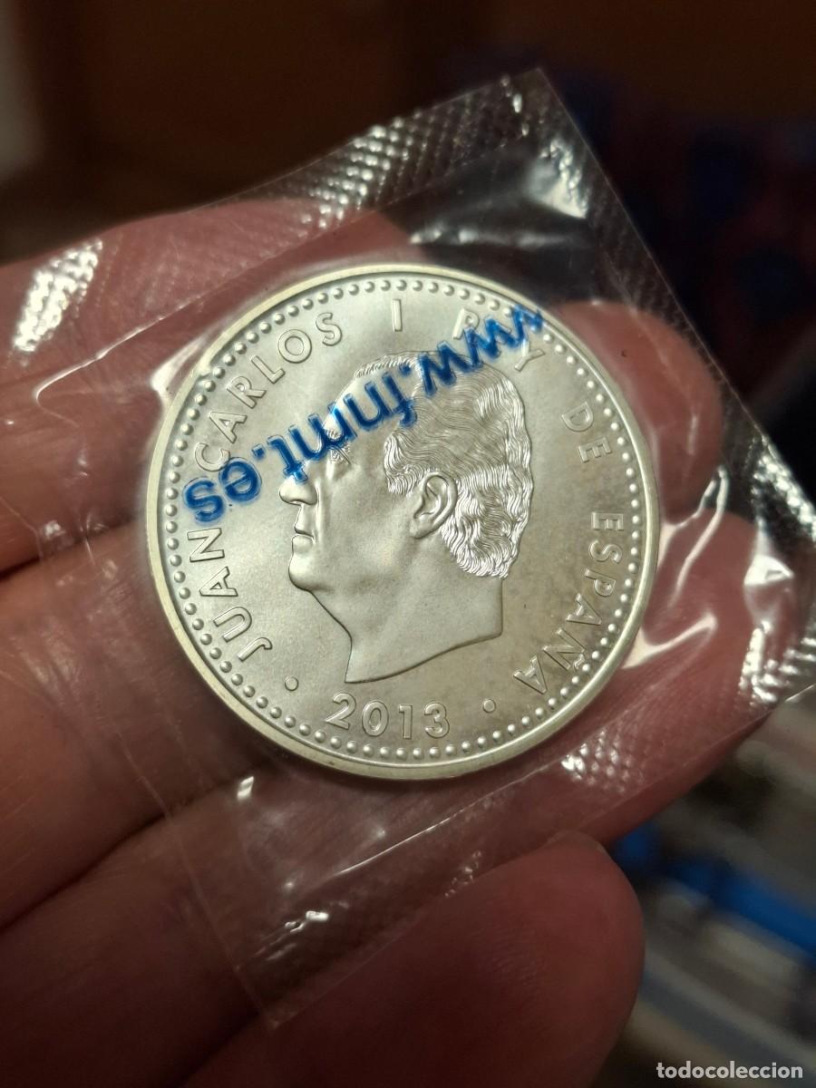 FNMT Coins: MONEDA DE 30 EUROS DE 2013 (75&ordm; ANIVERSARIO DEL REY J.CARLOS)