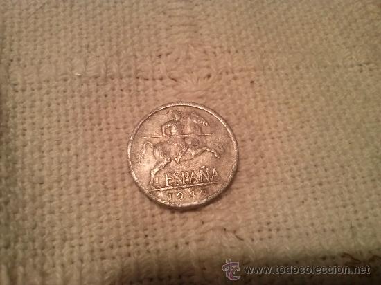 Monedas Franco: Moneda de cinco c&eacute;ntimos de 1940 - Foto 3