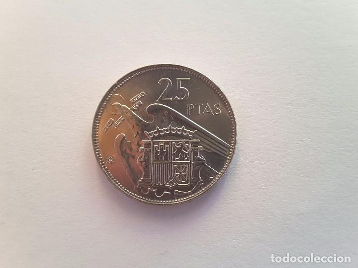 Monedas Franco: 25 pesetas 1957   2 - Foto 1