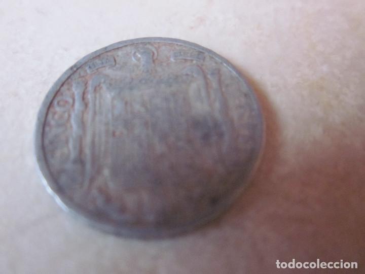 Monedas Franco: MONEDA ESPA&Ntilde;A  5 CENTIMOS 1945 - Foto 2