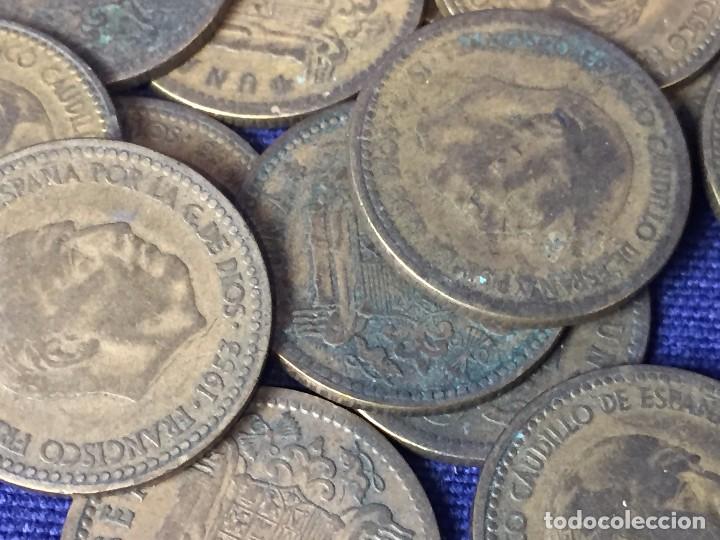Monedas Franco: Lote 20 monedas de una peseta de 1953 buen estado general varias estrellas visibles variadas 67 grs. - Foto 7 - 219053021