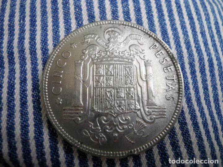Monedas Franco: Cinco pesetas - Foto 2