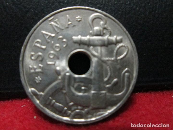 Monedas Franco: BUENOS 25 CENTIMOS 1963 ESTRELLAS 19 , 64 - Foto 1