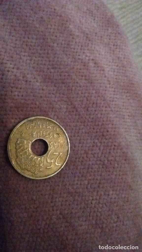 Monedas Franco: Moneda de 5 duros antigua - Foto 1