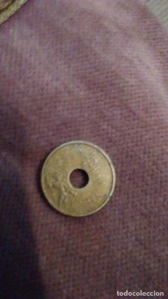 Monedas Franco: Moneda de 5 duros antigua - Foto 2
