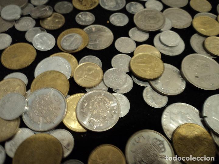 Monedas Franco: LOTE DE MAS DE 200 MONEDAS DE ESPA&Ntilde;A - Foto 2