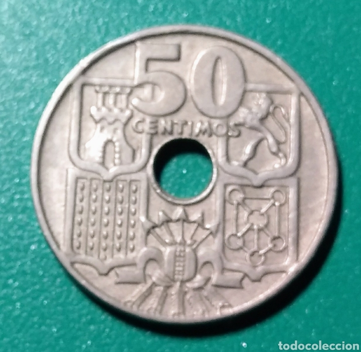 Monedas Franco: 50 C&eacute;ntimos 1949 *53. Error. EBC. - Foto 2