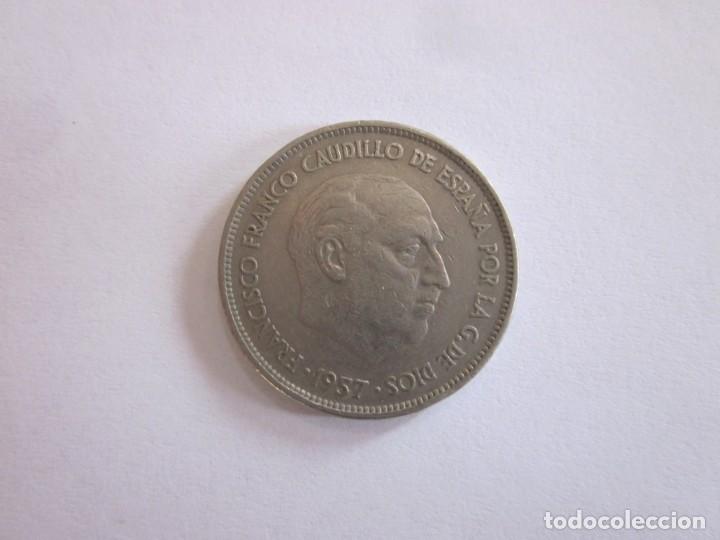 Monedas Franco: Moneda 25 pesetas 1957. - Foto 1