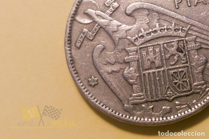 Monedas Franco: Moneda de 25 Pesetas 1957 *68 - Foto 3