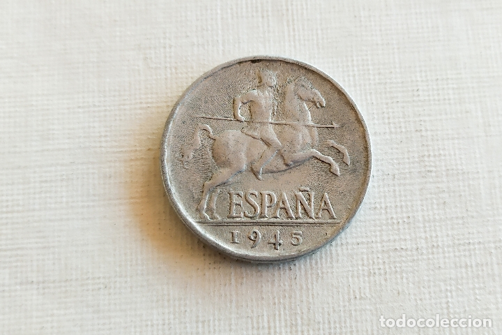 Monedas Franco: Moneda de 5 Centimos - 1945 - Foto 2