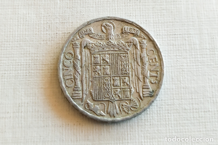 Monedas Franco: Moneda de 5 Centimos - 1945 - Foto 4