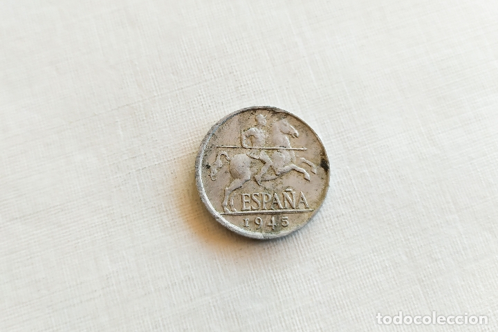 Monedas Franco: Moneda de 5 Centimos - 1945 - Foto 1