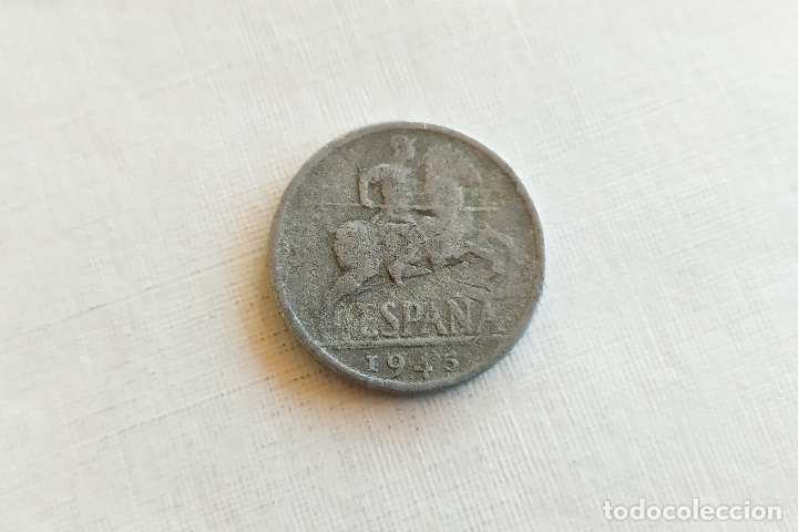 Monedas Franco: Moneda de 10 Centimos - 1945 - Foto 2