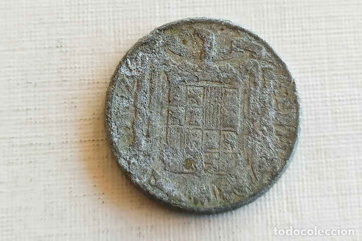 Monedas Franco: Moneda de 10 Centimos - 1945 - Foto 4