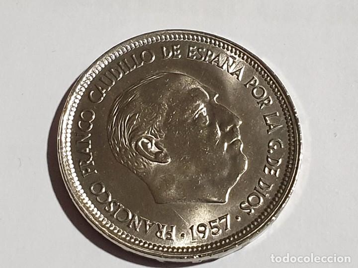 Monedas Franco: Moneda 50 pesetas 1957 *58 - EBC - Foto 2