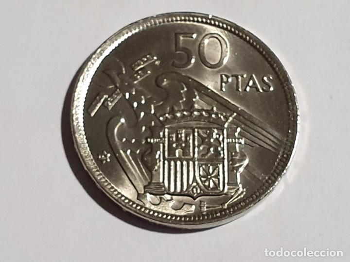 Monedas Franco: Moneda 50 pesetas 1957 *58 - EBC - Foto 3